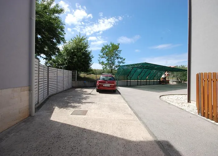 Apartament Grozic